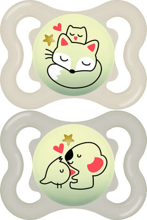 SUPREME NIGHT מוצצי סיליקון 0-6 זוהרים בלילה לבן-אפור 2 יחידות